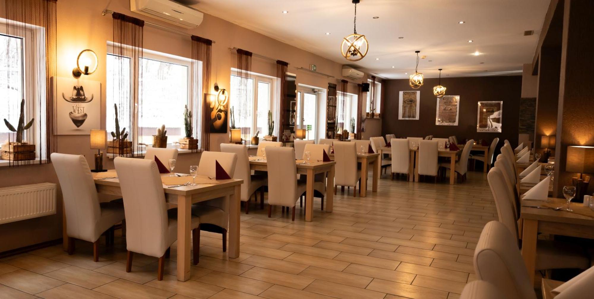 Hotel Mazuria Mrągowo Esterno foto